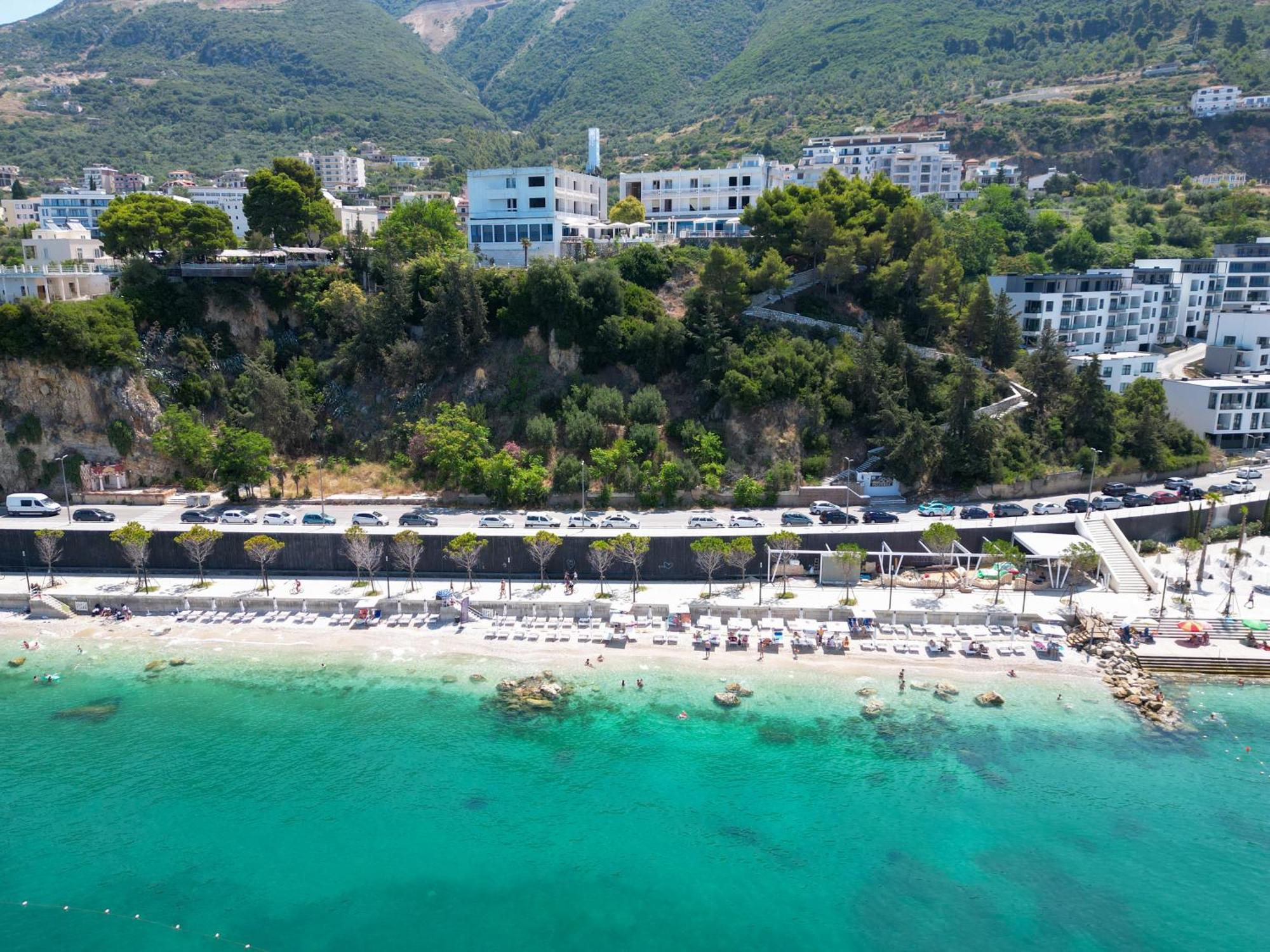 Priam Hotel Luxury Resort Vlore Exterior photo