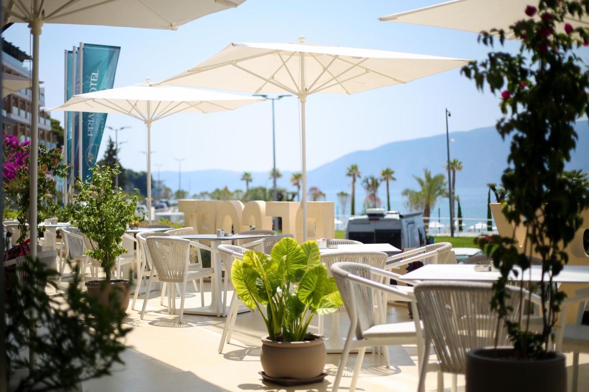 Priam Hotel Luxury Resort Vlore Exterior photo