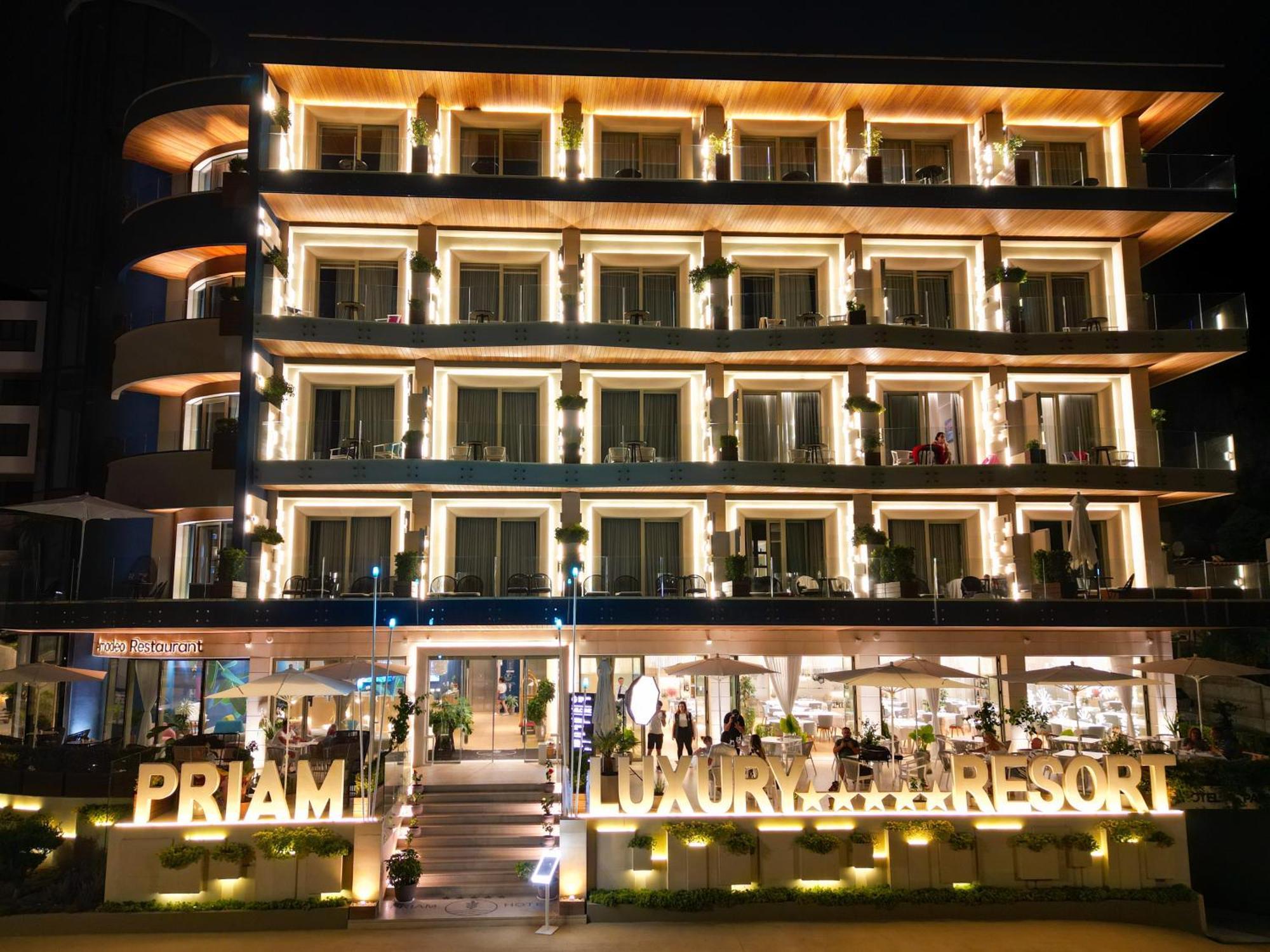 Priam Hotel Luxury Resort Vlore Exterior photo