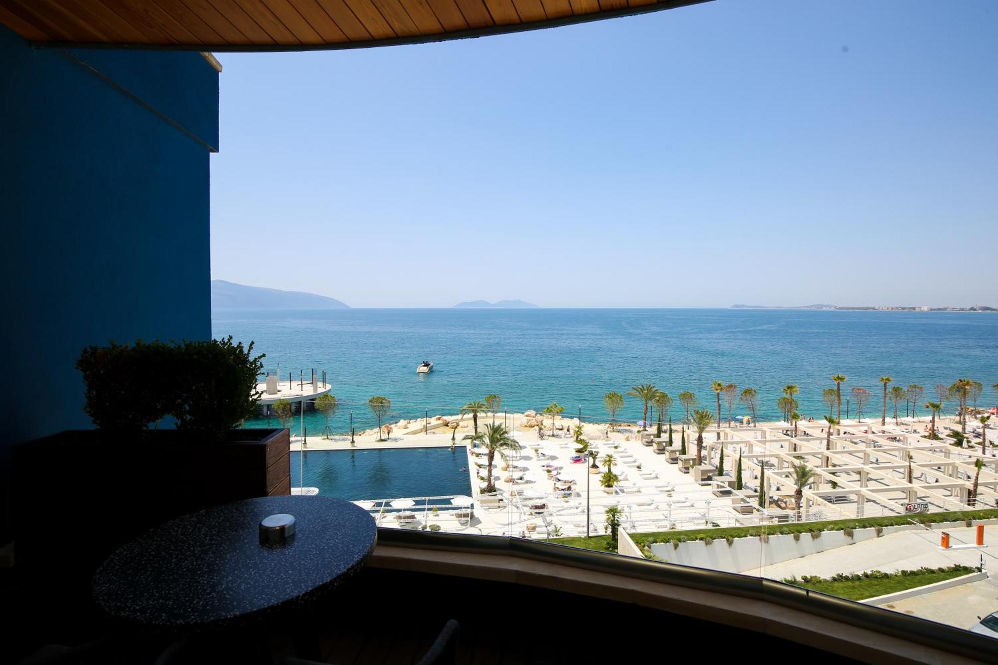 Priam Hotel Luxury Resort Vlore Exterior photo